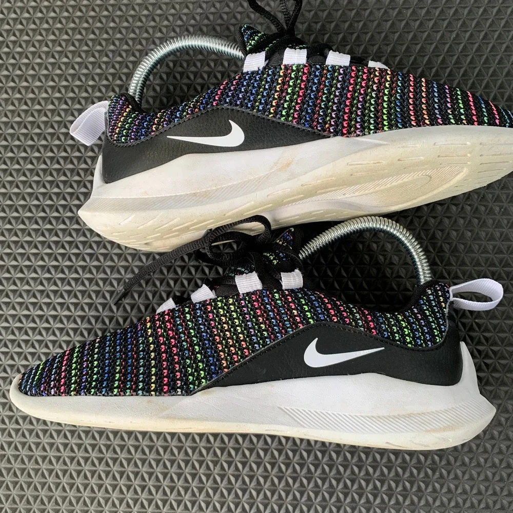 Nike Sportswear Sneakers 4Y Multicolor Athletic Shoes Youth Or Women's 5.5-6 Fun